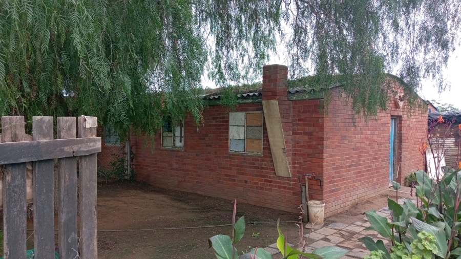 2 Bedroom Property for Sale in North Addo Road Phase 1 Eastern Cape